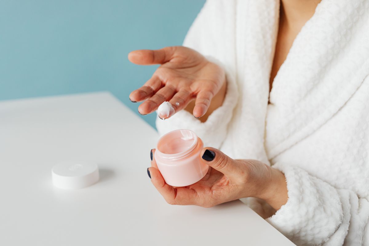 Formulação cosmética em creme — imagem ilustrativa